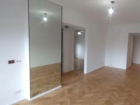 Avenida Rivadavia 8300