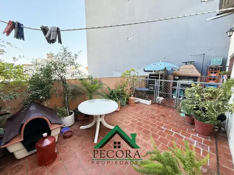 Departamento 4 ambientes con 2 baños