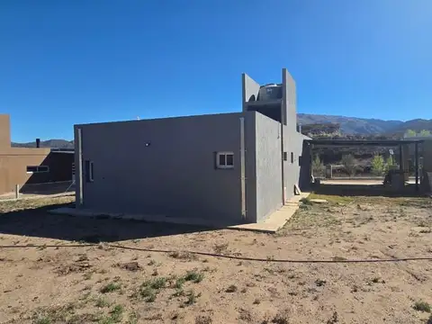 Casa en Venta en Potrero de los Funes, USD 140.000