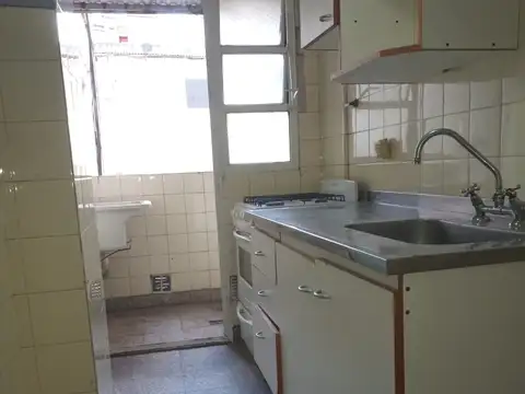 Departamento en Alquiler en Primera Junta, $ 550.000