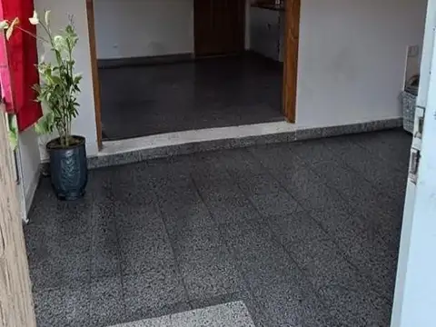 Casa en Venta en General Roca, USD 73.000