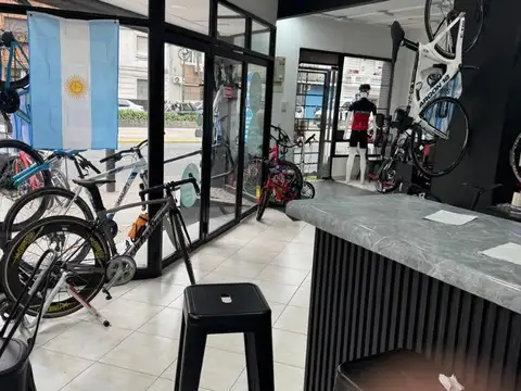 Avenida Juan Bautista Justo 4300