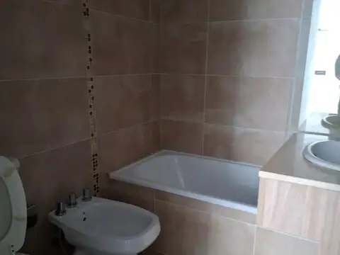 Departamento 3 ambientes con 2 baños
