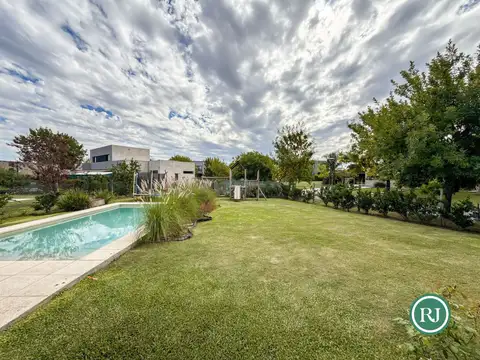 Casa en Venta al Oeste