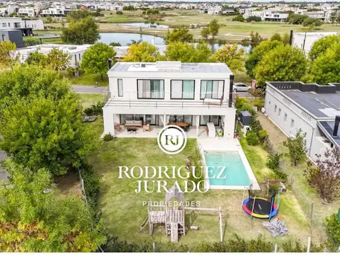 Casa en venta de espectaculares terminaciones El Canton Escobar