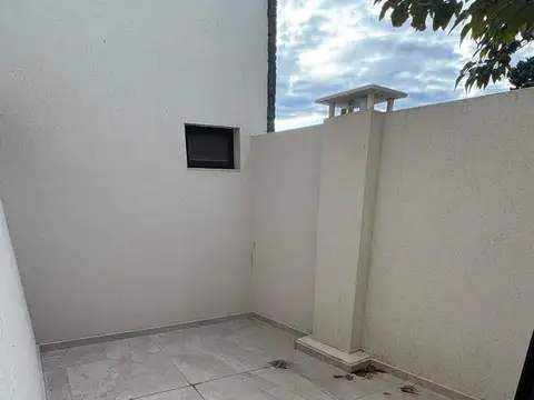 Oficina Monoambiente con 6 baños