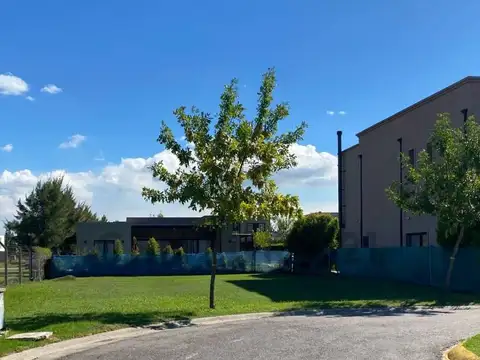 Terreno en Venta de 402,0 m2