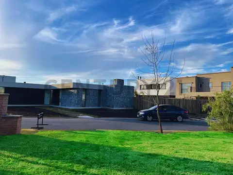 Terreno en Venta de 402,0 m2