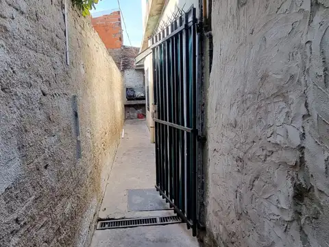 Casa en Venta en Caseros, USD 50.000