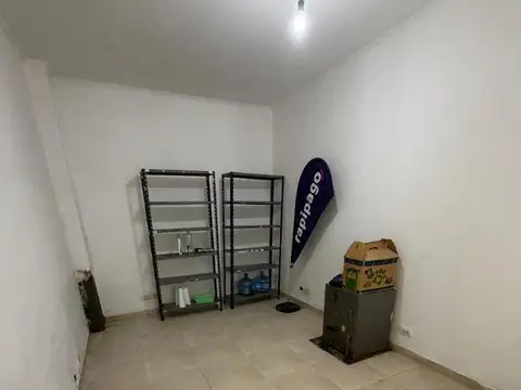 Local en Alquiler en Núñez, $ 800.000