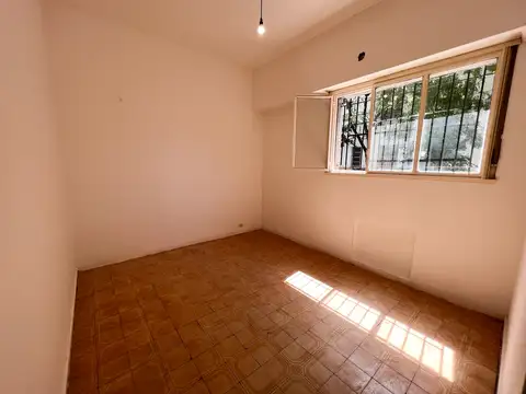 Quinquela Martin 1600, Piso PB