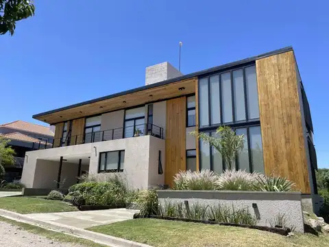 Casa en Venta en Chumamaya, USD 530.000