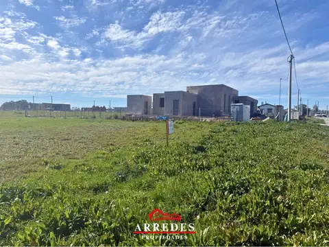 Terreno en Venta 50  mts Fondo