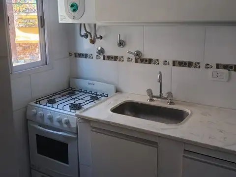 Departamento dos ambientes en alquiler, Liniers 