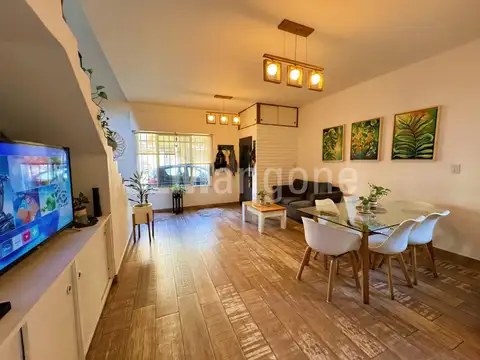 Depto Tipo Casa en Venta de 3 dormitorios