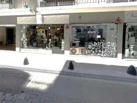 Local en Venta 45 años