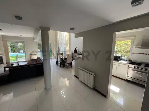 CASA EN VENTA COUNTRY EL CARMEN