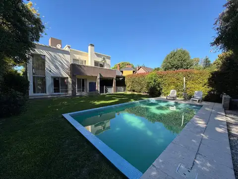CASA EN VENTA COUNTRY EL CARMEN