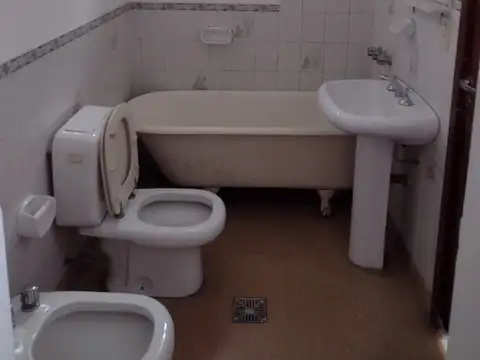 C Calvo 900, Piso Pb