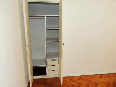 Departamento en Alquiler en Recoleta, $ 550.000