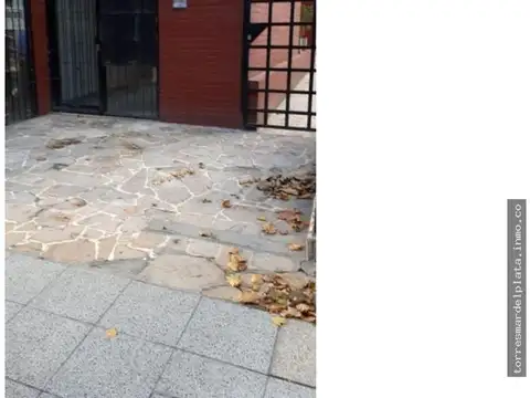 LOCAL COMERCIAL EN VENTA – ZONA TRIBUNALES