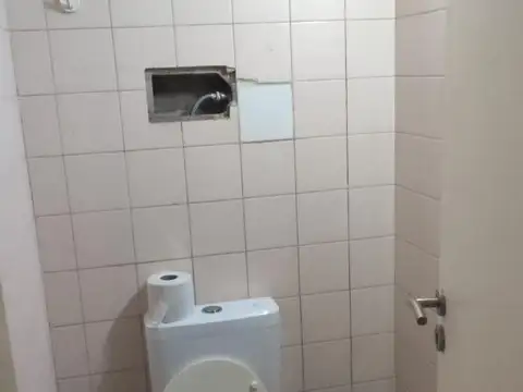 Local en Venta en Tribunales, USD 48.000