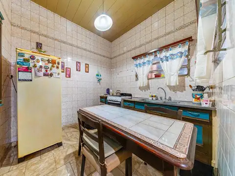 Depto Tipo Casa en Venta en República De La Sexta, USD 70.000