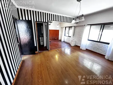 Depto Tipo Casa en Venta en Morón Sur, USD 49.500
