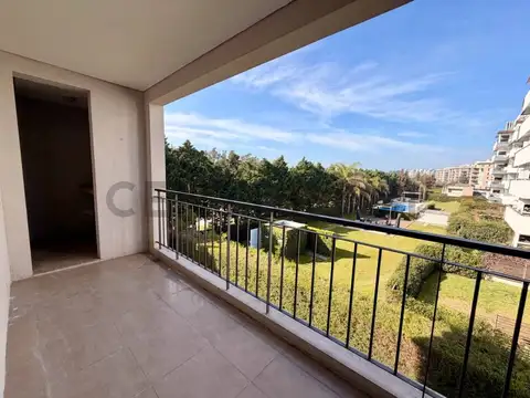 Venta | Exclusivo Dúplex de 2 Ambientes con Escritorio en Chateau, El Palmar
