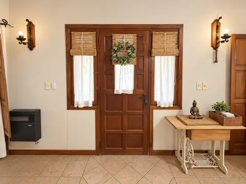 Casa en Venta en Sausalito, USD 280.000