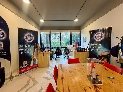 Oficina en Barrio Parque Leloir