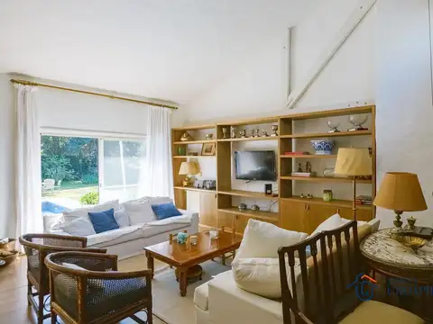 Casa en Venta de 5 dormitorios