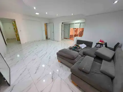 Departamento en Venta en Flores, USD 230.000