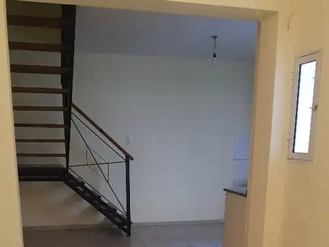 Casa en Alquiler al Oeste