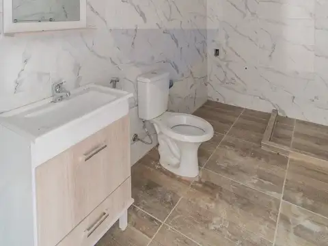 Casa 3 ambientes con 1 baño