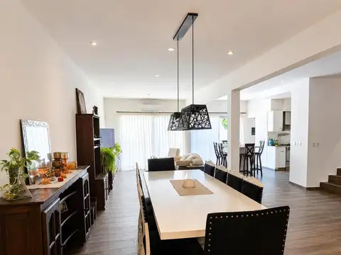 Casa en Venta al Oeste