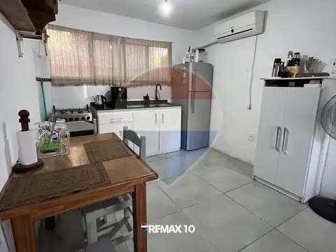 Depto Tipo Casa en Venta de 5 ambientes