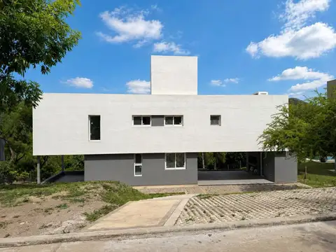 Estancia Q2