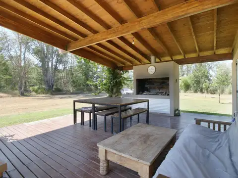 EL ADUAR CASA 4 AMB DEP PILETA ZARATE