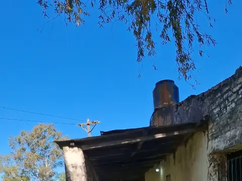 CASA DE CAMPO EN ALQUILER CON 3 HECTAREAS