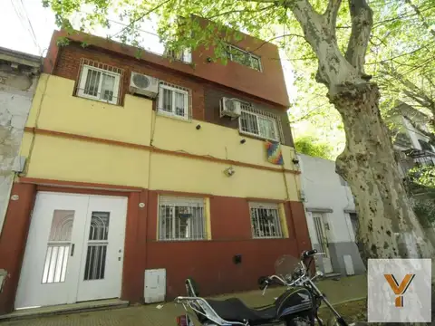 Departamento en venta - 3 Dormitorios 2 Baños - Villa General Mitre