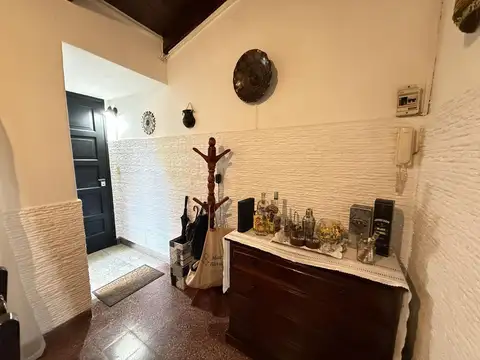 Depto Tipo Casa en Venta 40 años