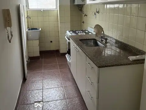 Departamento en Alquiler en Villa Pueyrredon, $ 700.000