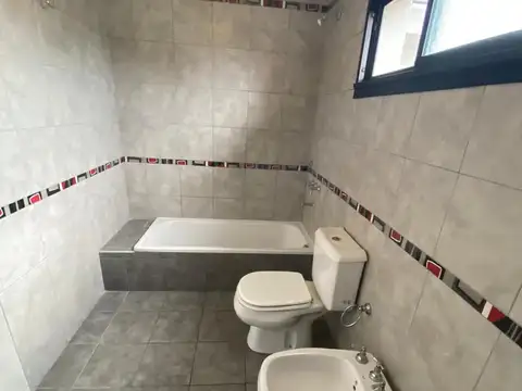 Departamento 4 ambientes con 1 baño