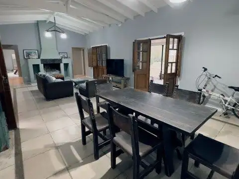 Casa en Venta en Guernica, USD 250.000