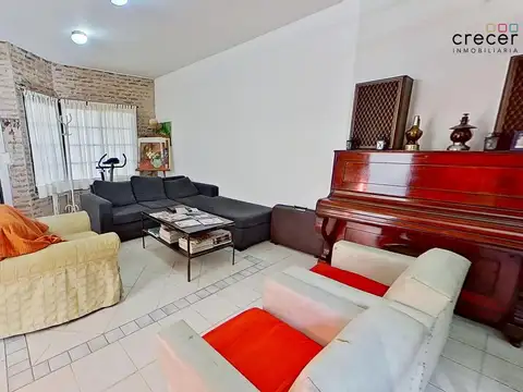 Depto Tipo Casa 5 ambientes con 3 baños