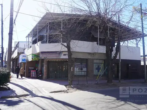 Av. Hipolito Yrigoyen 1900