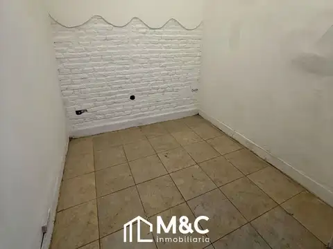 Depto Tipo Casa en Alquiler en Flores Norte, $ 600.000