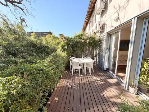 Depto Tipo Casa 4 ambientes con 3 baños