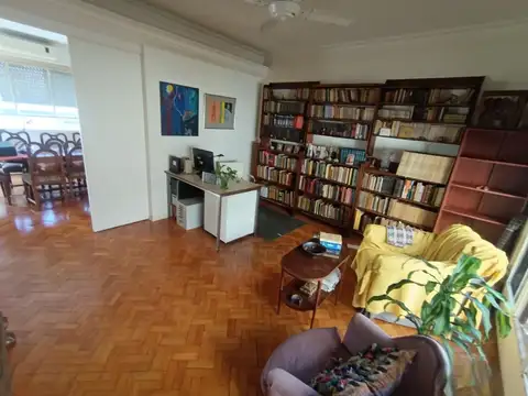 Departamento en Venta de 4 dormitorios